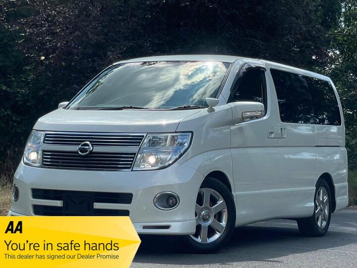 Nissan Elgrand 3.5 V6 Highway Star [8 Seat] ULEZ Free