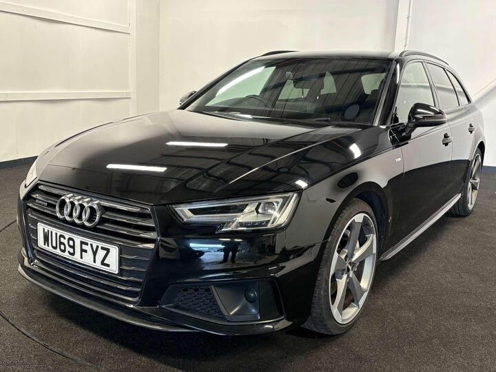 Audi A4 2.0 TDI 40 Black Edition S Tronic Quattro Euro 6 (s/s) 5dr Audi A4 2.0 TDI 40 Black Edition S Tronic Quattro Euro 6 (s/s) 5dr