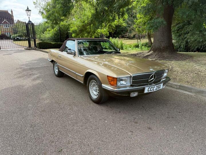 Mercedes-Benz SL 380 3.8l 2dr Auto 218 BHP HUGE AMOUNT OF RECENT WORK