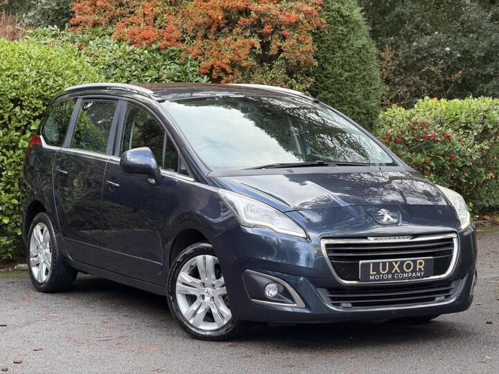 Peugeot 5008 1.6 HDi Active Euro 5 5dr