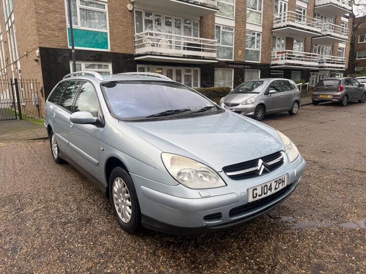 Citroen C5 2.0 HDi Exclusive 5dr
