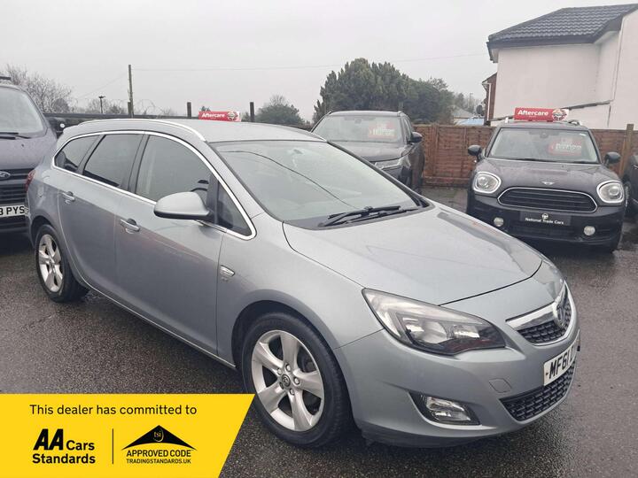 Vauxhall ASTRA 2.0 CDTi EcoFLEX SRi Sports Tourer Euro 5 (s/s) 5dr