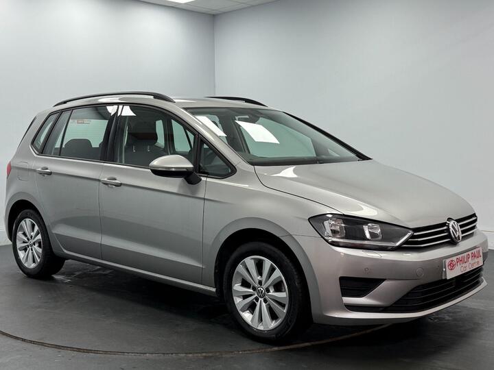 Volkswagen Golf SV 2.0 TDI BlueMotion Tech SE Euro 6 (s/s) 5dr Volkswagen Golf SV 2.0 TDI BlueMotion Tech SE Euro 6 (s/s) 5dr