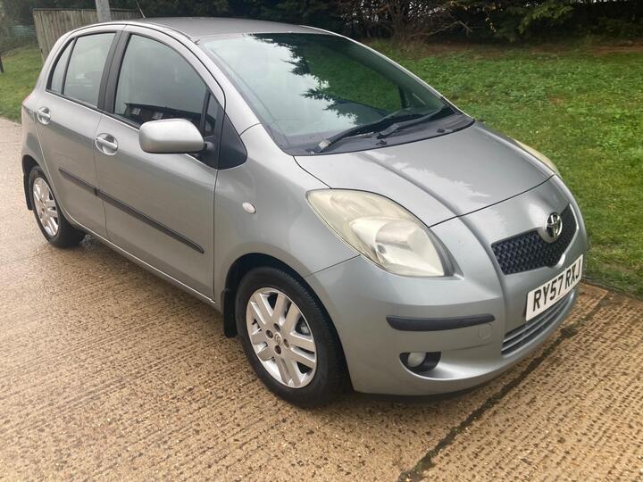 Toyota Yaris 1.3 VVT-i TR 5dr