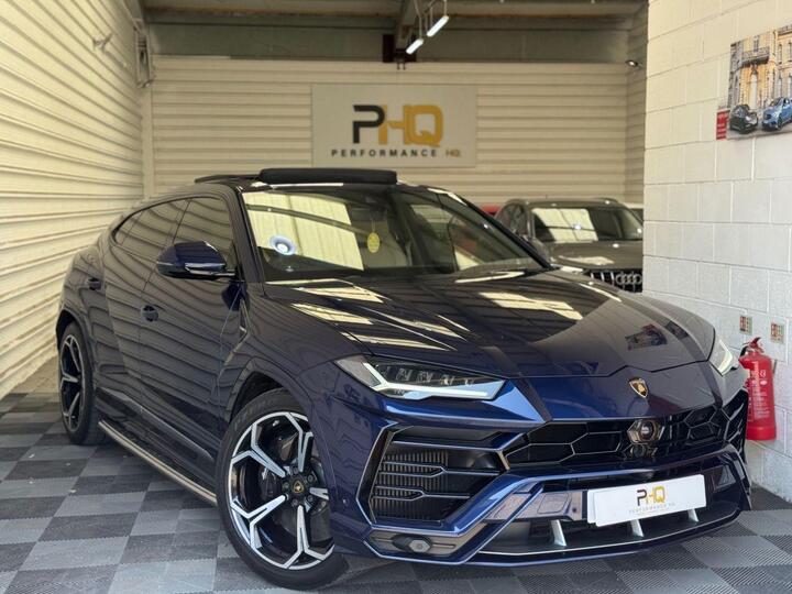 Lamborghini URUS 4.0 V8 BiTurbo Auto 4WD Euro 6 5dr Lamborghini URUS 4.0 V8 BiTurbo Auto 4WD Euro 6 5dr