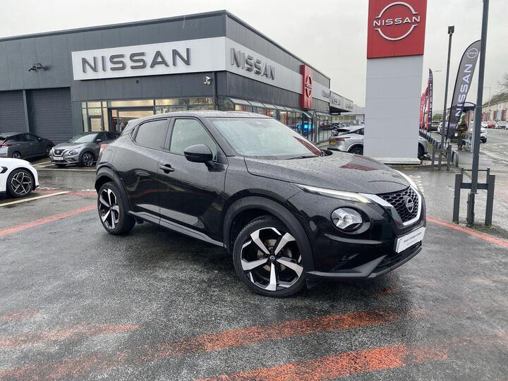 Nissan Juke 1.0 DIG-T Tekna Euro 6 (s/s) 5dr Nissan Juke 1.0 DIG-T Tekna Euro 6 (s/s) 5dr