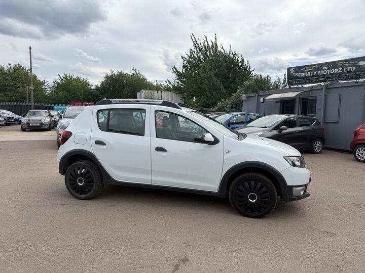 Dacia Sandero Stepway 0.9 TCe Laureate Euro 5 5dr