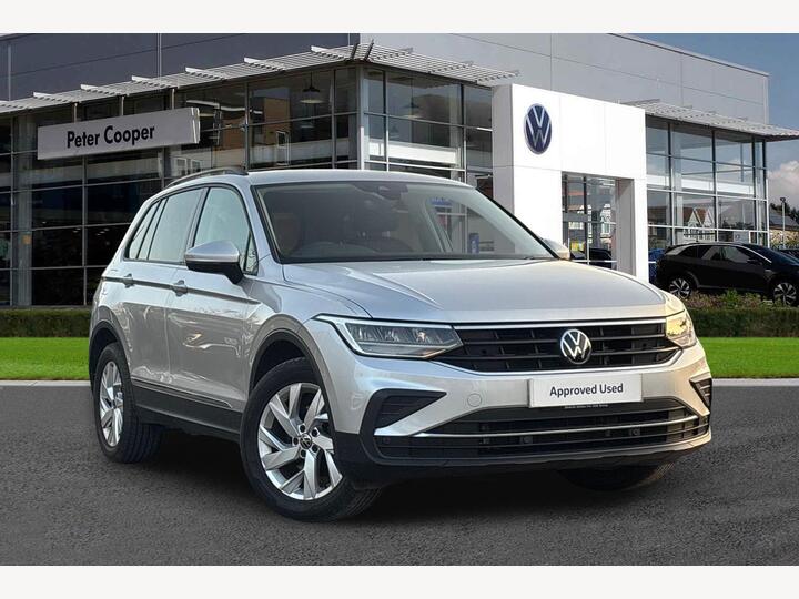 Volkswagen Tiguan 1.5 TSI Life Euro 6 (s/s) 5dr