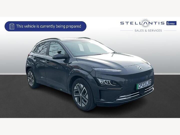Hyundai KONA 39kWh Premium Auto 5dr (10.5kW Charger)