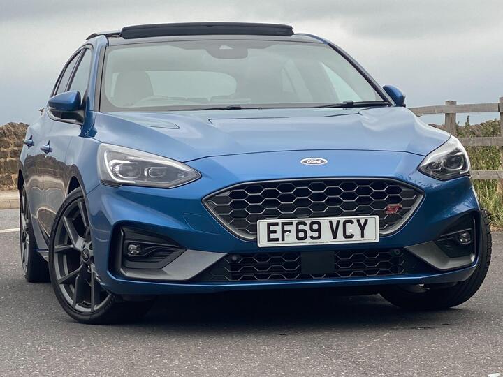 Ford Focus 2.3T EcoBoost ST Euro 6 (s/s) 5dr