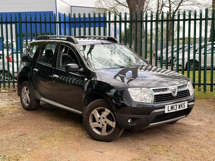 Dacia Duster 1.5 DCi Laureate Euro 5 5dr Dacia Duster 1.5 DCi Laureate Euro 5 5dr