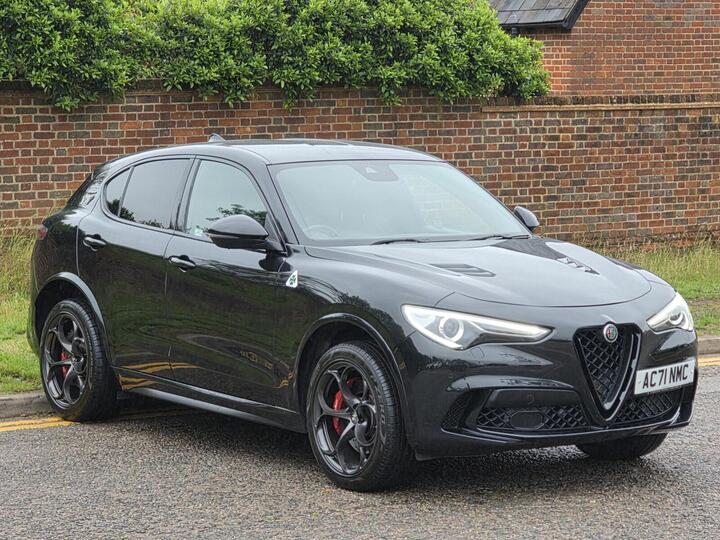 Alfa Romeo Stelvio 2.9 V6 Bi-Turbo Quadrifoglio Auto Q4 AWD Euro 6 (s/s) 5dr Alfa Romeo Stelvio 2.9 V6 Bi-Turbo Quadrifoglio Auto Q4 AWD Euro 6 (s/s) 5dr