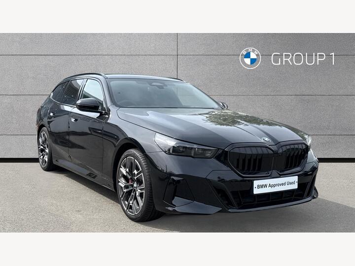 BMW 5 Series 2.0 520i MHT M Sport Pro Touring Steptronic Euro 6 (s/s) 5dr BMW 5 Series 2.0 520i MHT M Sport Pro Touring Steptronic Euro 6 (s/s) 5dr