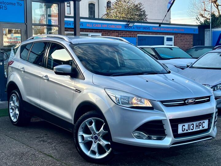 Ford Kuga 2.0 TDCi Titanium AWD Euro 5 5dr