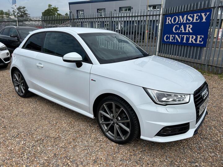 Audi A1 1.4 TFSI CoD Black Edition S Tronic Euro 6 (s/s) 3dr