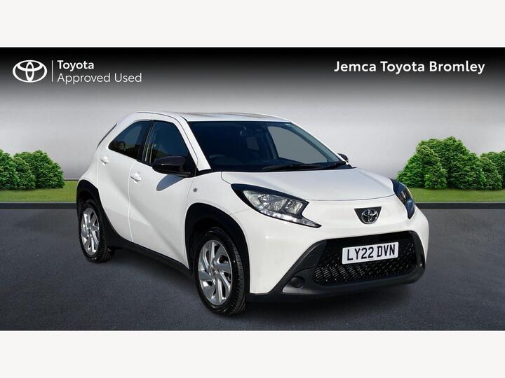 Toyota Aygo X 1.0 VVT-i Pure Euro 6 (s/s) 5dr
