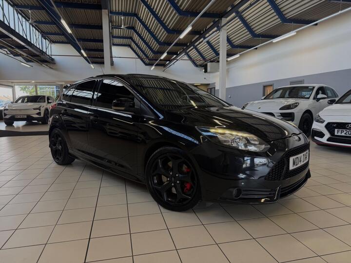 Ford Focus 2.0T EcoBoost ST-3 Euro 5 (s/s) 5dr