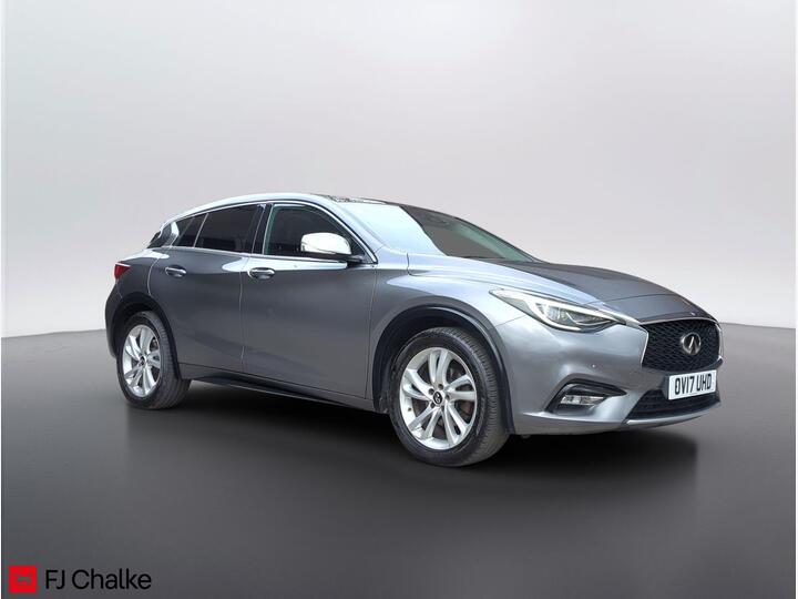 Infiniti Q30 1.6T City Black Edition Euro 6 (s/s) 5dr Infiniti Q30 1.6T City Black Edition Euro 6 (s/s) 5dr