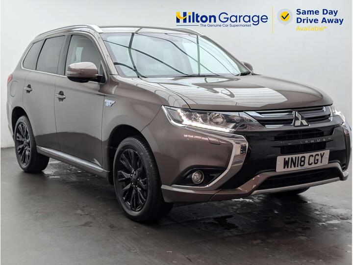 Mitsubishi OUTLANDER 2.0h 12kWh 4h CVT 4WD Euro 6 (s/s) 5dr Mitsubishi OUTLANDER 2.0h 12kWh 4h CVT 4WD Euro 6 (s/s) 5dr