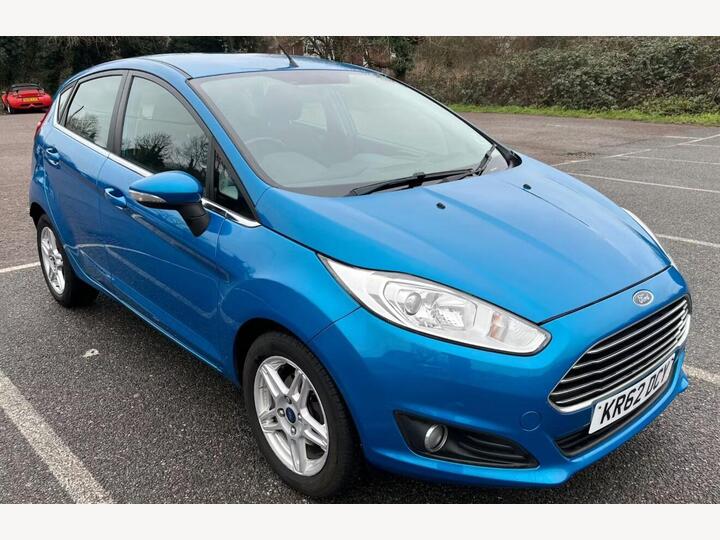 Ford Fiesta 1.0 Zetec Euro 5 (s/s) 5dr