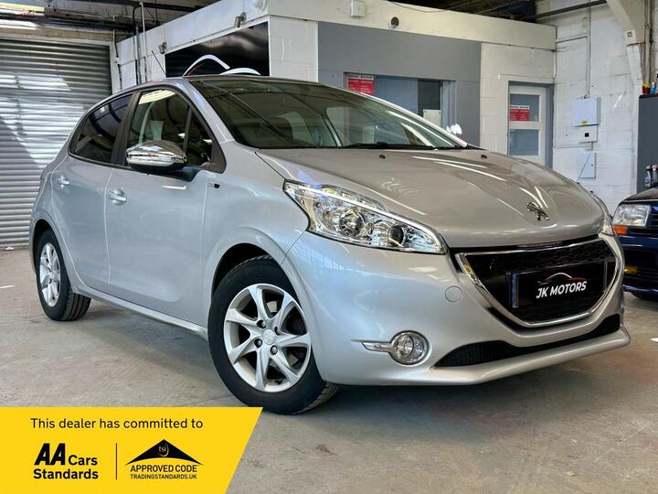 Peugeot 208 1.2 VTi PureTech Style Euro 6 5dr