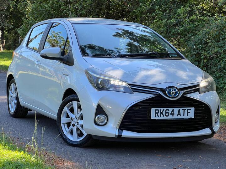 Toyota Yaris 1.5 VVT-h Excel E-CVT Euro 6 5dr (15in Alloy)