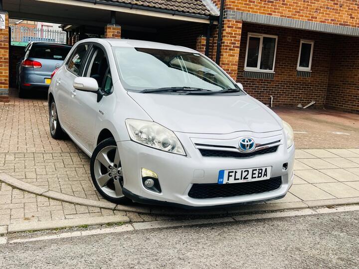 Toyota Auris 1.8 VVT-h T Spirit CVT Euro 5 (s/s) 5dr