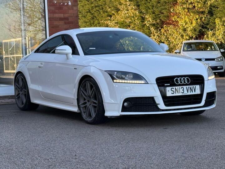 Audi TT 2.0 TDI Black Edition Quattro Euro 5 3dr
