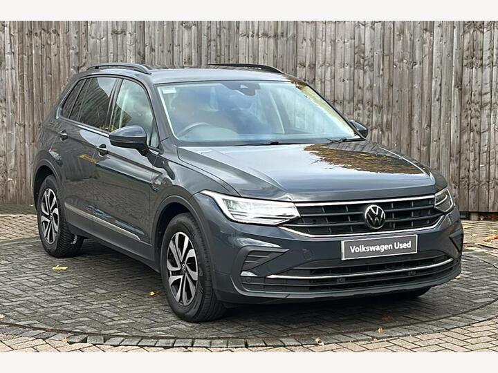 Volkswagen Tiguan 1.5 TSI Active Euro 6 (s/s) 5dr