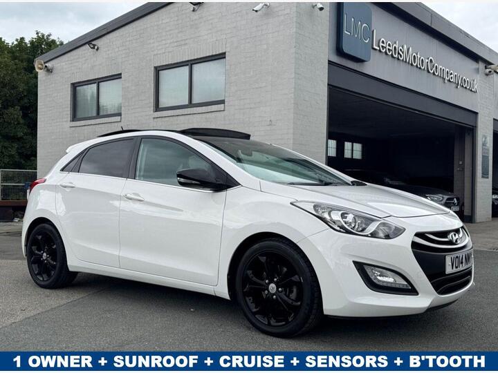 Hyundai I30 1.6 SE Euro 5 5dr (Panoramic Roof)