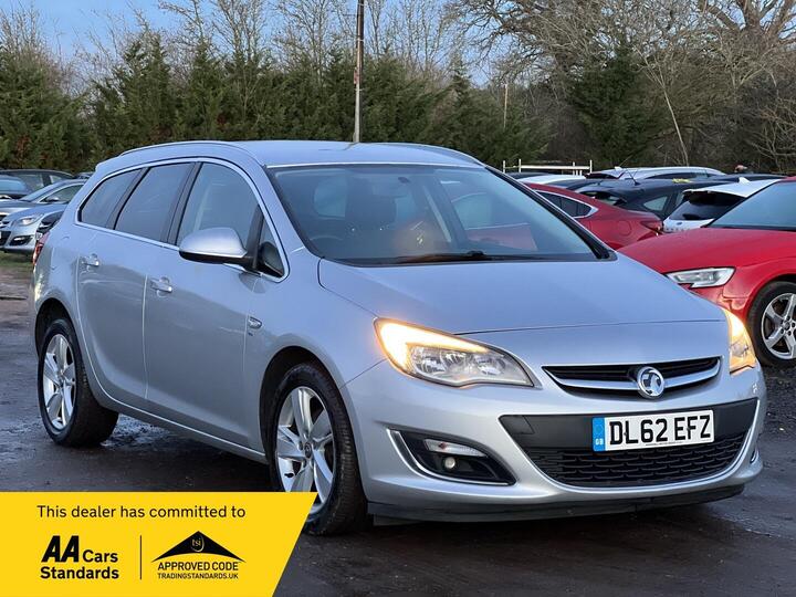 Vauxhall Astra 2.0 CDTi SRi Sports Tourer Euro 5 (s/s) 5dr