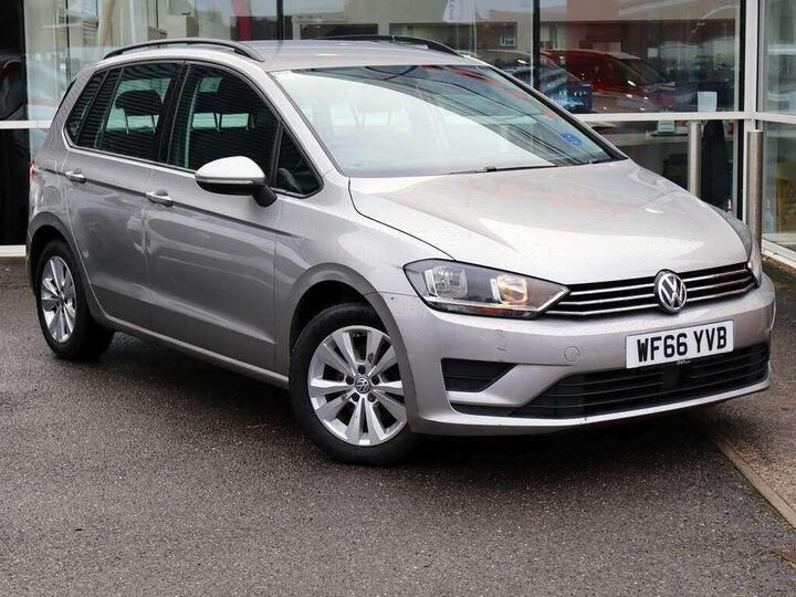 Volkswagen Golf SV 1.6 TDI BlueMotion Tech SE Euro 6 (s/s) 5dr Volkswagen Golf SV 1.6 TDI BlueMotion Tech SE Euro 6 (s/s) 5dr