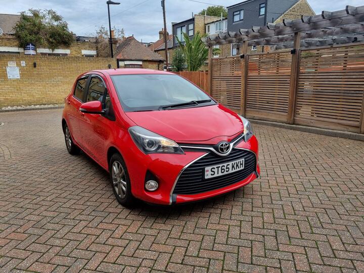 Toyota Yaris 1.0 VVT-i Icon Euro 6 5dr