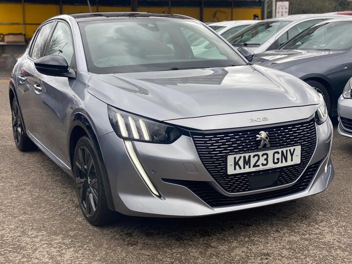 Peugeot 208 1.2 PureTech GT EAT Euro 6 (s/s) 5dr Peugeot 208 1.2 PureTech GT EAT Euro 6 (s/s) 5dr