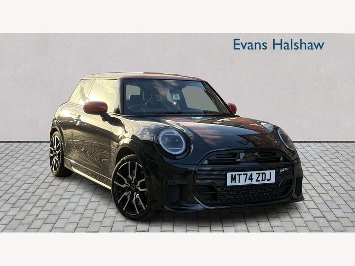MINI COOPER HATCHBACK 2.0S Sport Steptronic Euro 6 (s/s) 3dr