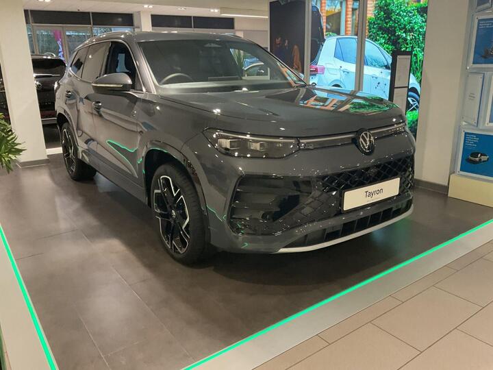 Volkswagen Tayron 1.5 TSI EHybrid 19.7kWh R-Line Edition DSG Euro 6 (s/s) 5dr