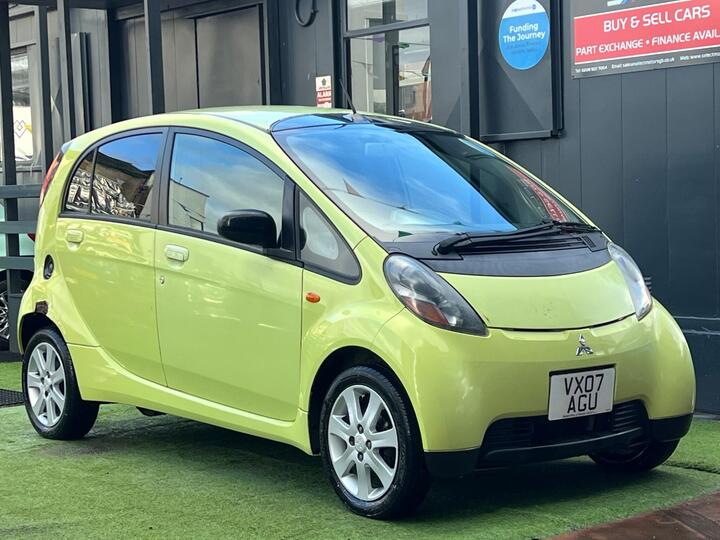 Mitsubishi I 0.66 5dr