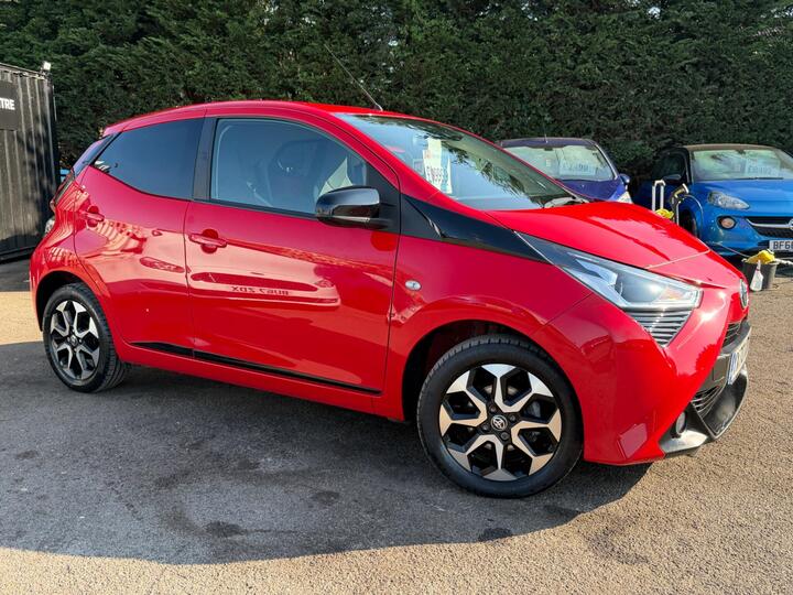 Toyota AYGO 1.0 VVT-i X-trend Euro 6 5dr (Safety Sense)