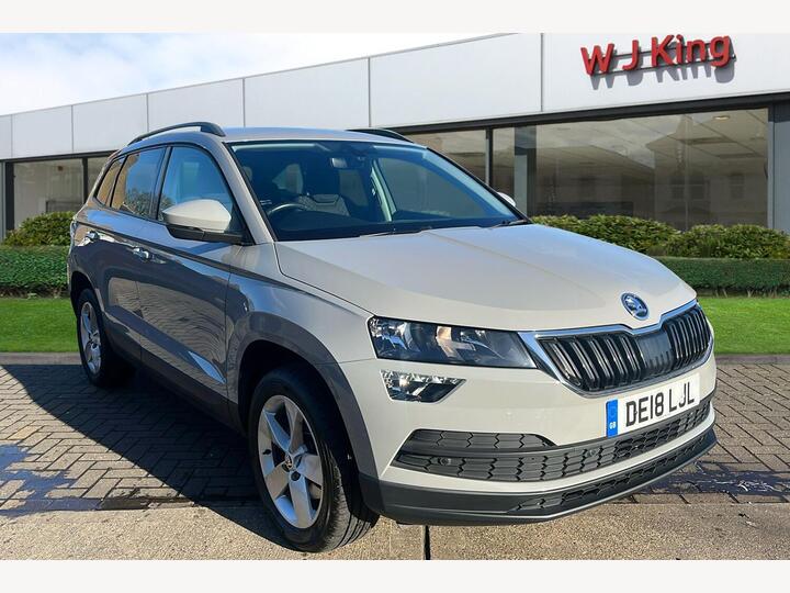 Skoda Karoq 1.0 TSI SE Euro 6 (s/s) 5dr Skoda Karoq 1.0 TSI SE Euro 6 (s/s) 5dr