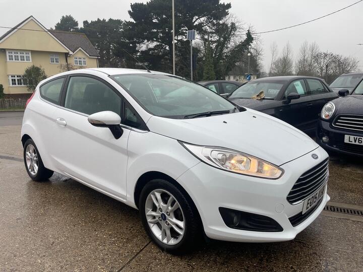 Ford Fiesta 1.25 Zetec Euro 6 3dr