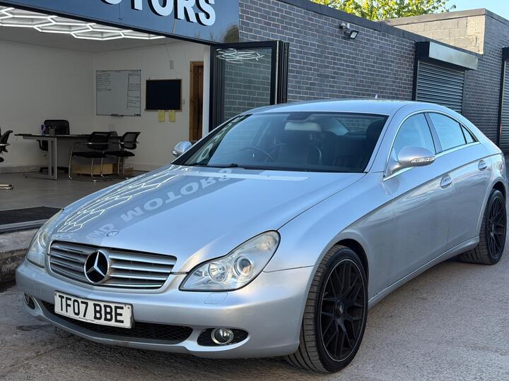 Mercedes-Benz CLS 3.0 CLS320 CDI Coupe 7G-Tronic 4dr