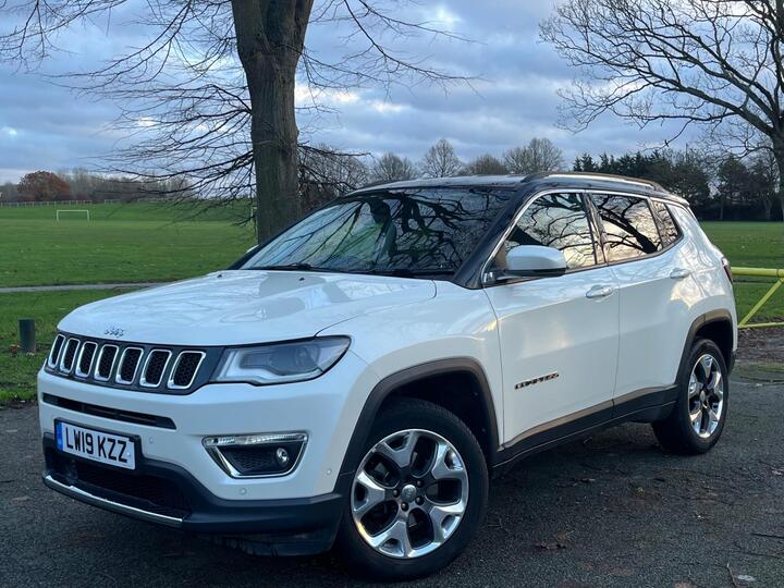 Jeep Compass 1.4T MultiAirII Limited Auto 4WD Euro 6 (s/s) 5dr Jeep Compass 1.4T MultiAirII Limited Auto 4WD Euro 6 (s/s) 5dr