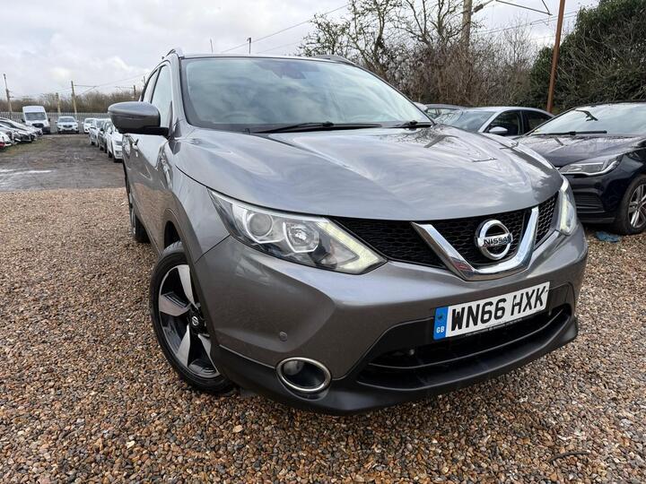 Nissan Qashqai 1.2 DIG-T N-Connecta 2WD Euro 6 (s/s) 5dr
