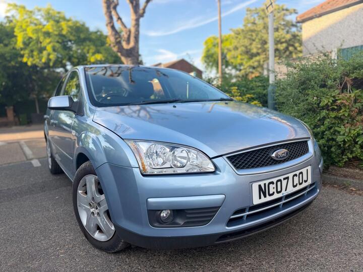 Ford Focus 1.6 Style 5dr