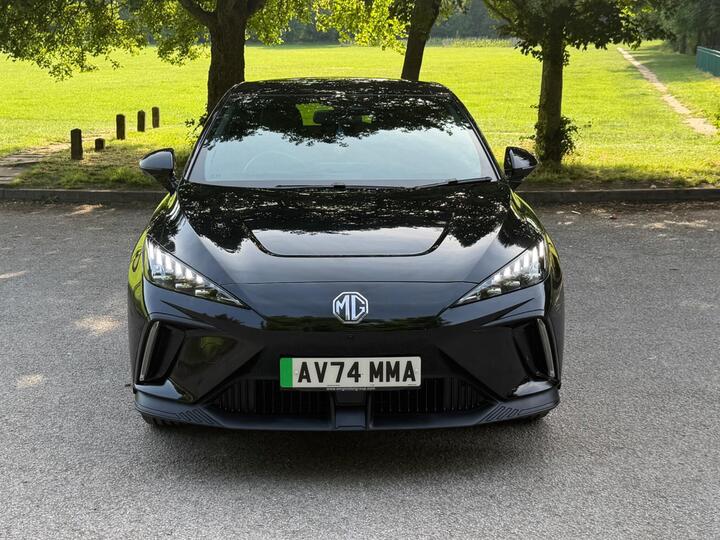MG MG4 64kWh Trophy Long Range Auto 5dr