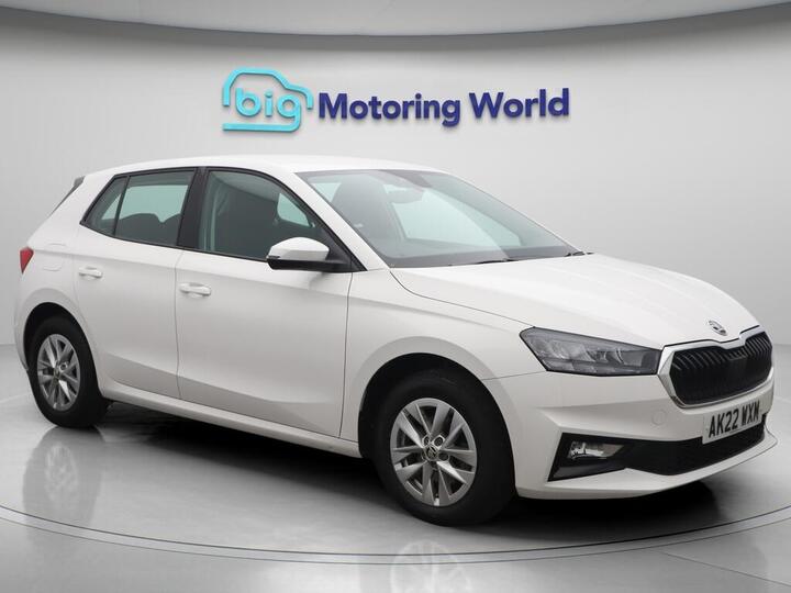 Skoda Fabia 1.0 TSI SE Comfort DSG Euro 6 (s/s) 5dr Skoda Fabia 1.0 TSI SE Comfort DSG Euro 6 (s/s) 5dr