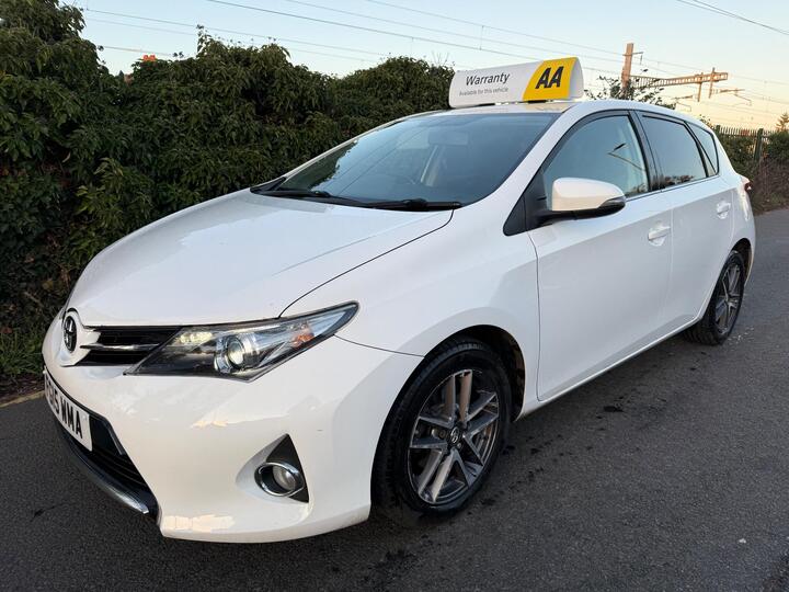 Toyota Auris 1.6 V-Matic Icon Plus Multidrive S Euro 5 5dr