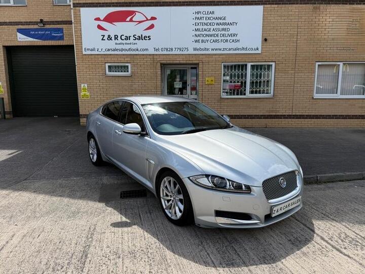 Jaguar XF 3.0d V6 Premium Luxury Auto Euro 5 (s/s) 4dr