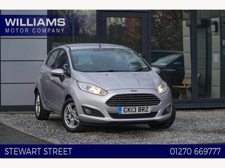 Ford FIESTA 1.0T EcoBoost Zetec Euro 5 (s/s) 5dr