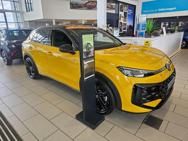 Volkswagen T-Roc 1.5 ETSI MHEV R-Line DSG Euro 6 (s/s) 5dr